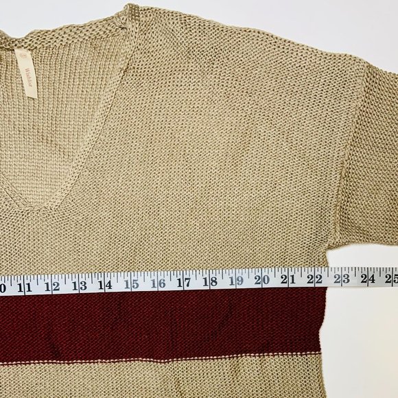 WISHLIST Sweater Fits Small/Medium Women's Oversized V-Neck Pullover NWOT - Picture 3 of 6